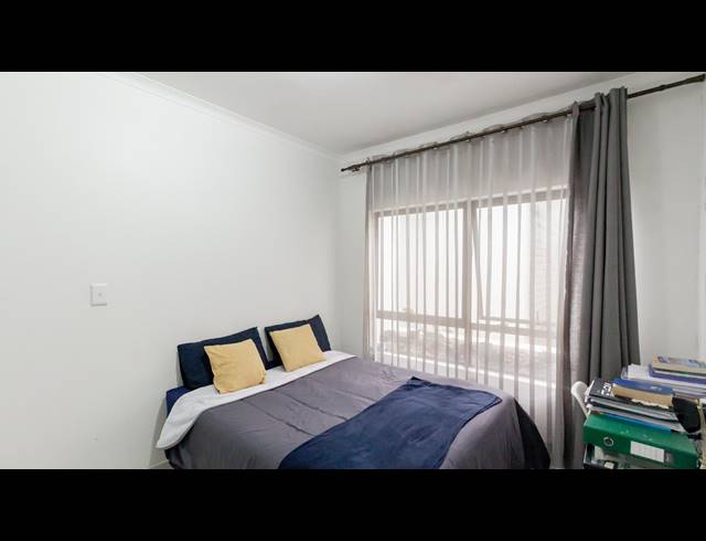 2 BEDROOM APARTMENT FOR SALE IN UMHLANGA RIDGE